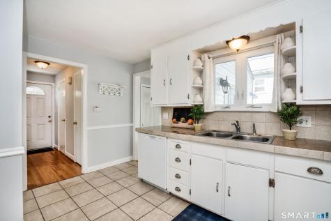 42 Haynes Road West Hartford CT 06117