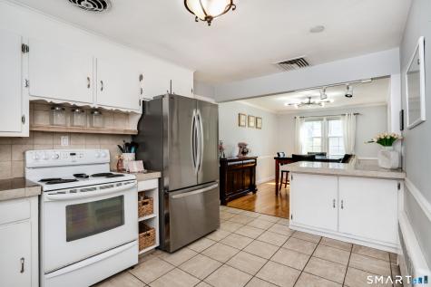 42 Haynes Road West Hartford CT 06117