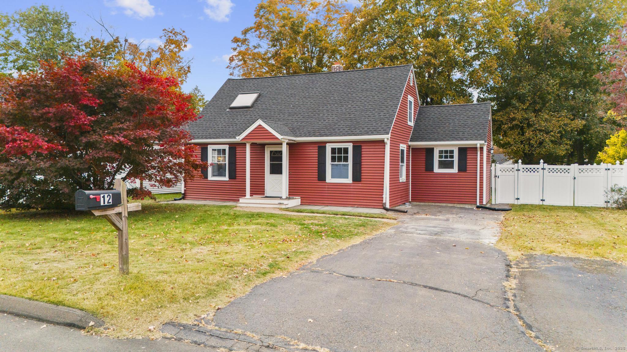 12 Glenmoor Drive East Haven CT 06512