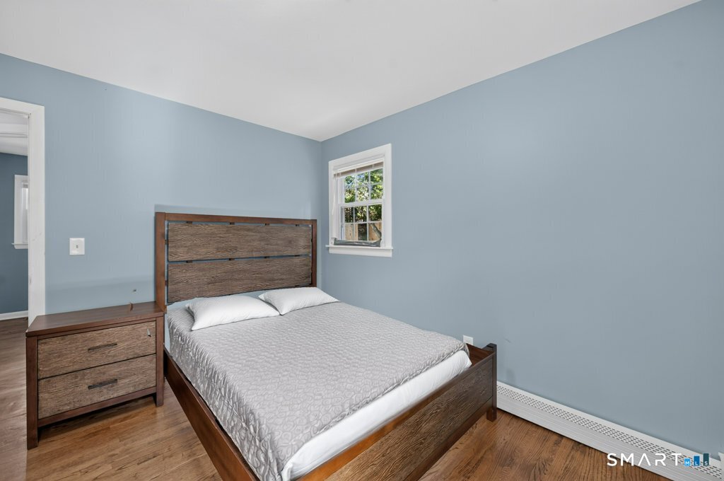 83 Catherine Street East Haven CT 06512