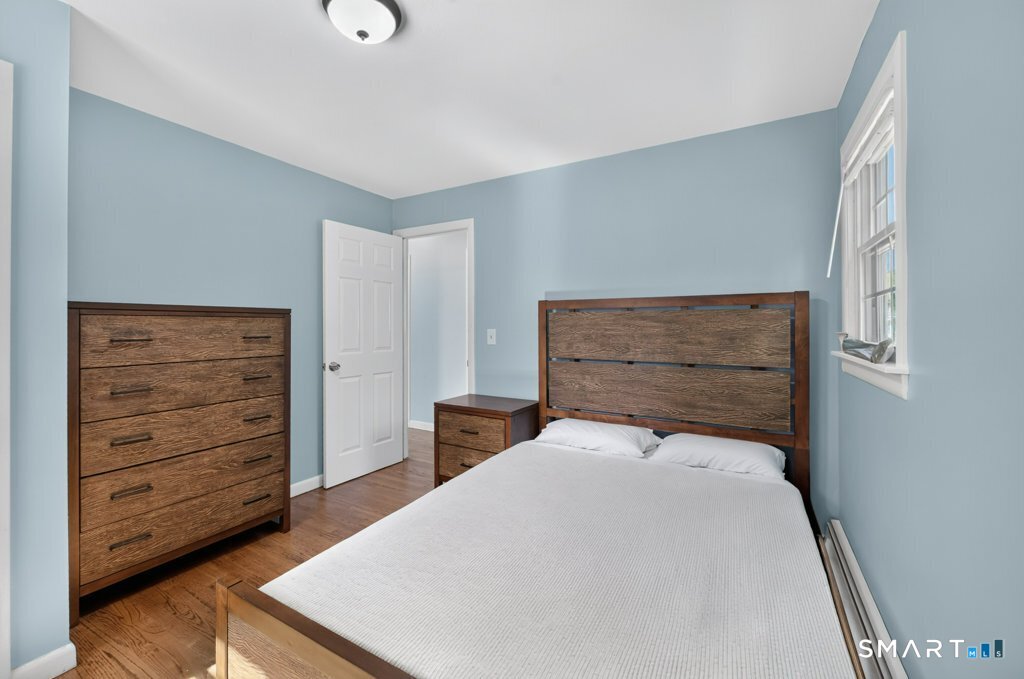 83 Catherine Street East Haven CT 06512