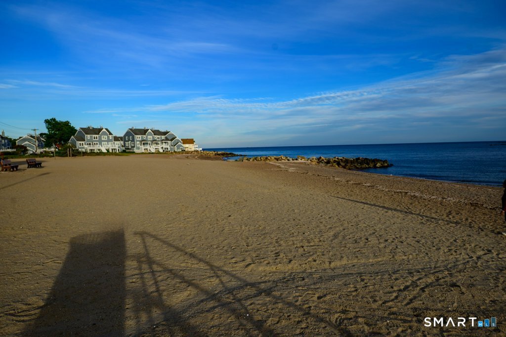 83 Catherine Street East Haven CT 06512