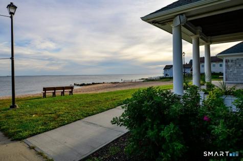 83 Catherine Street East Haven CT 06512