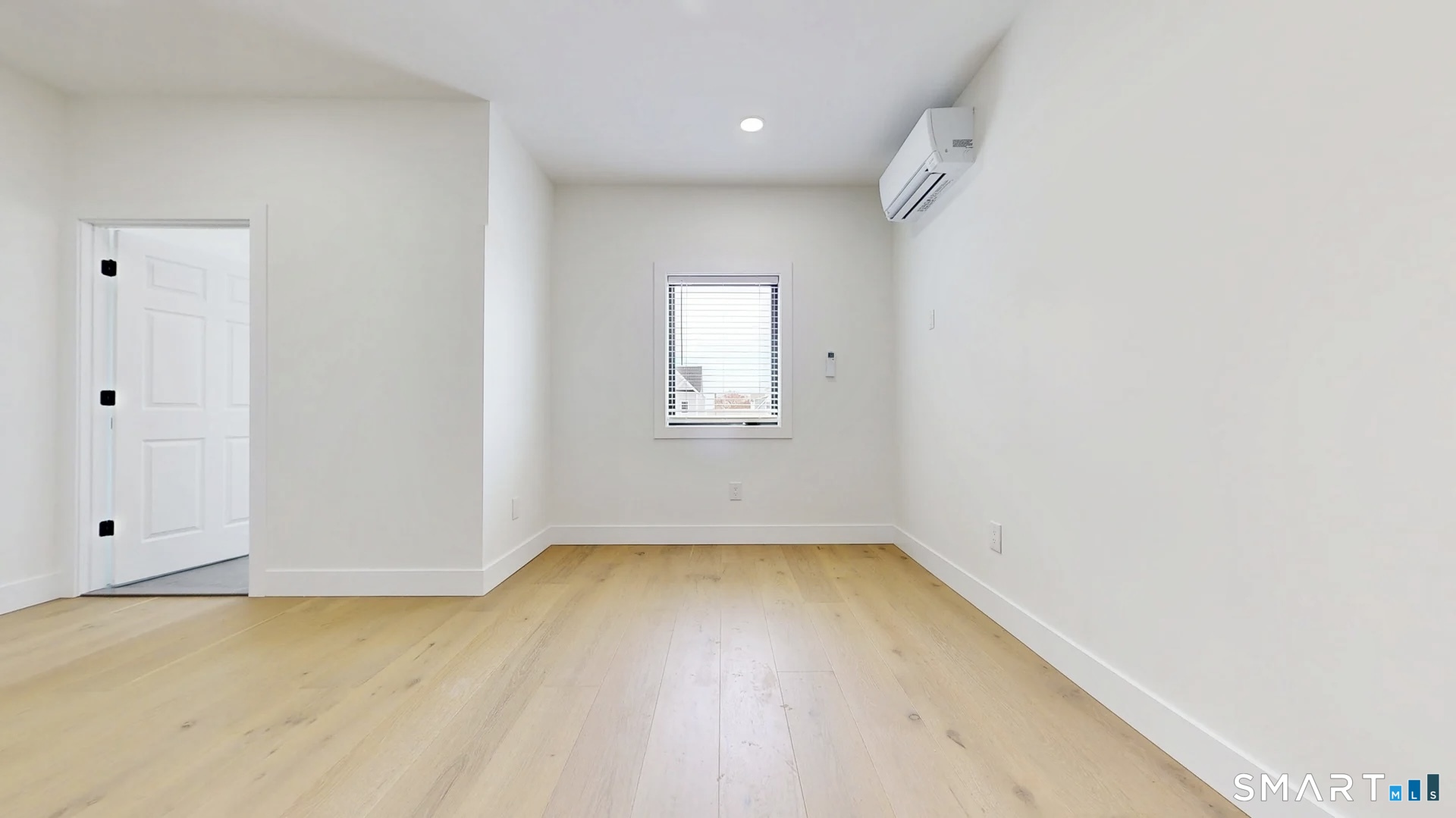 14 Chetwood Street Milford CT 06460