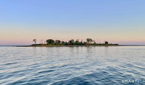 14 Chetwood Street Milford CT 06460