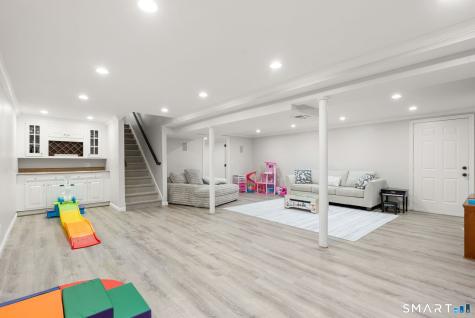 9 Pepperbush Road Weston CT 06883