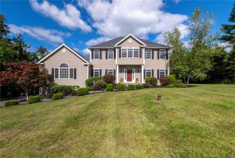 6 Cedar Vale Drive New Milford CT 06776