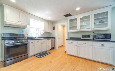 32 Evergreen Road Cromwell CT 06416