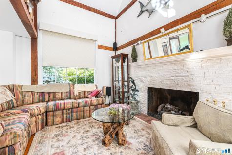 128 Killingworth Road Haddam CT 06441