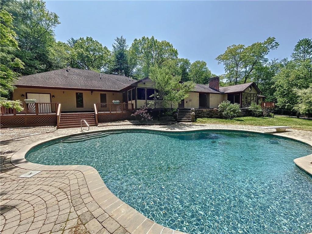 30 Pinnacle Mountain Road Simsbury CT 06070