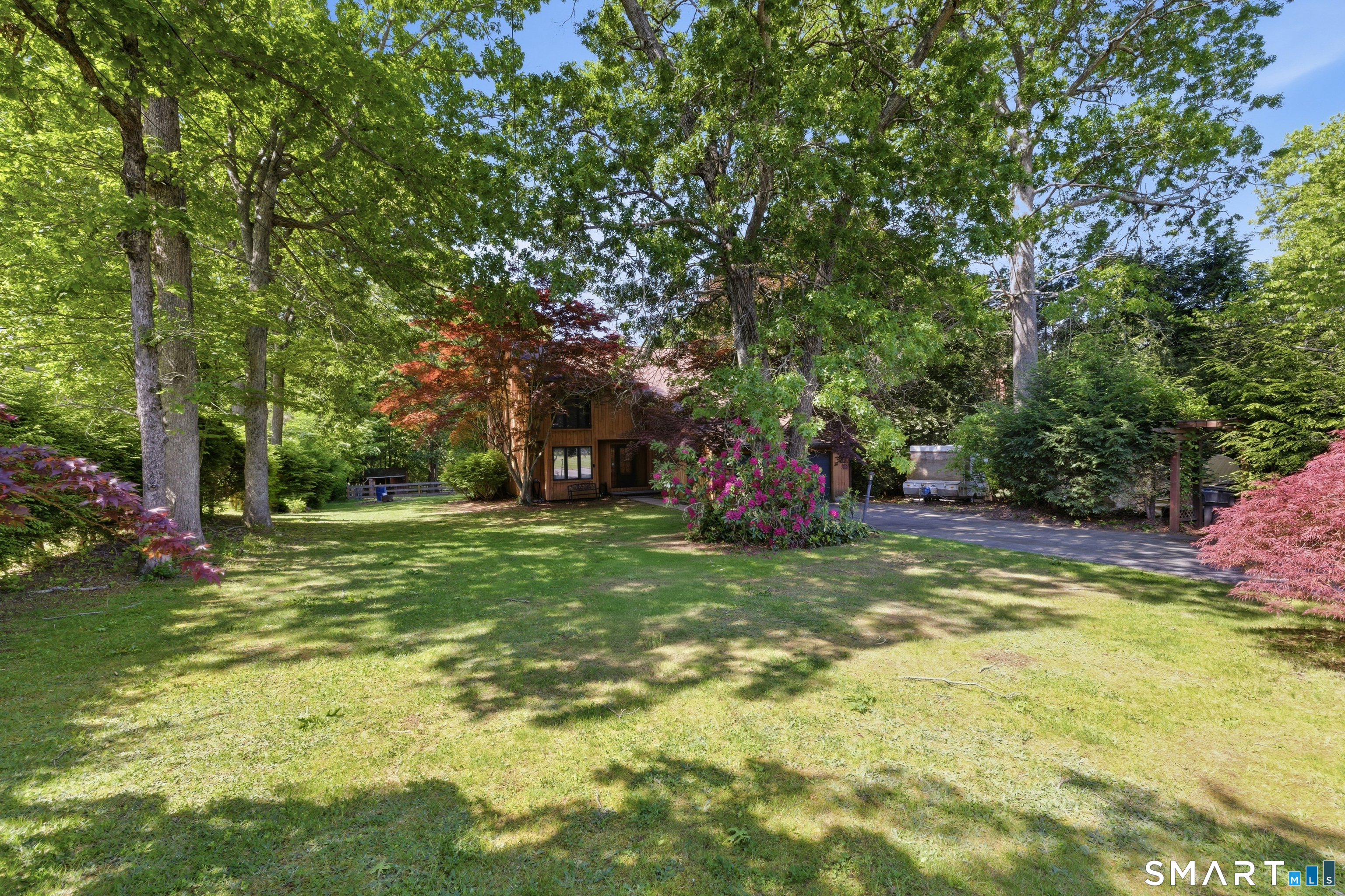 25 Vezina Drive Killingly CT 06239