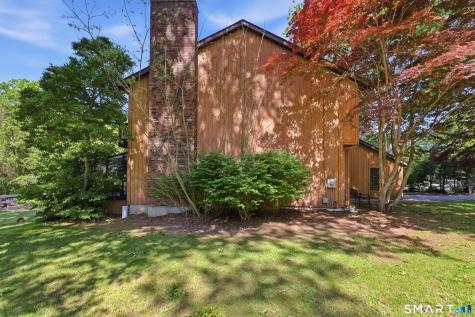 25 Vezina Drive Killingly CT 06239