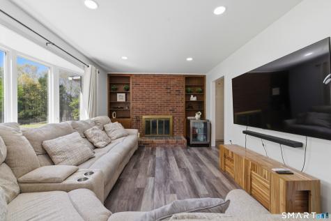 46 Taos Drive Killingly CT 06239