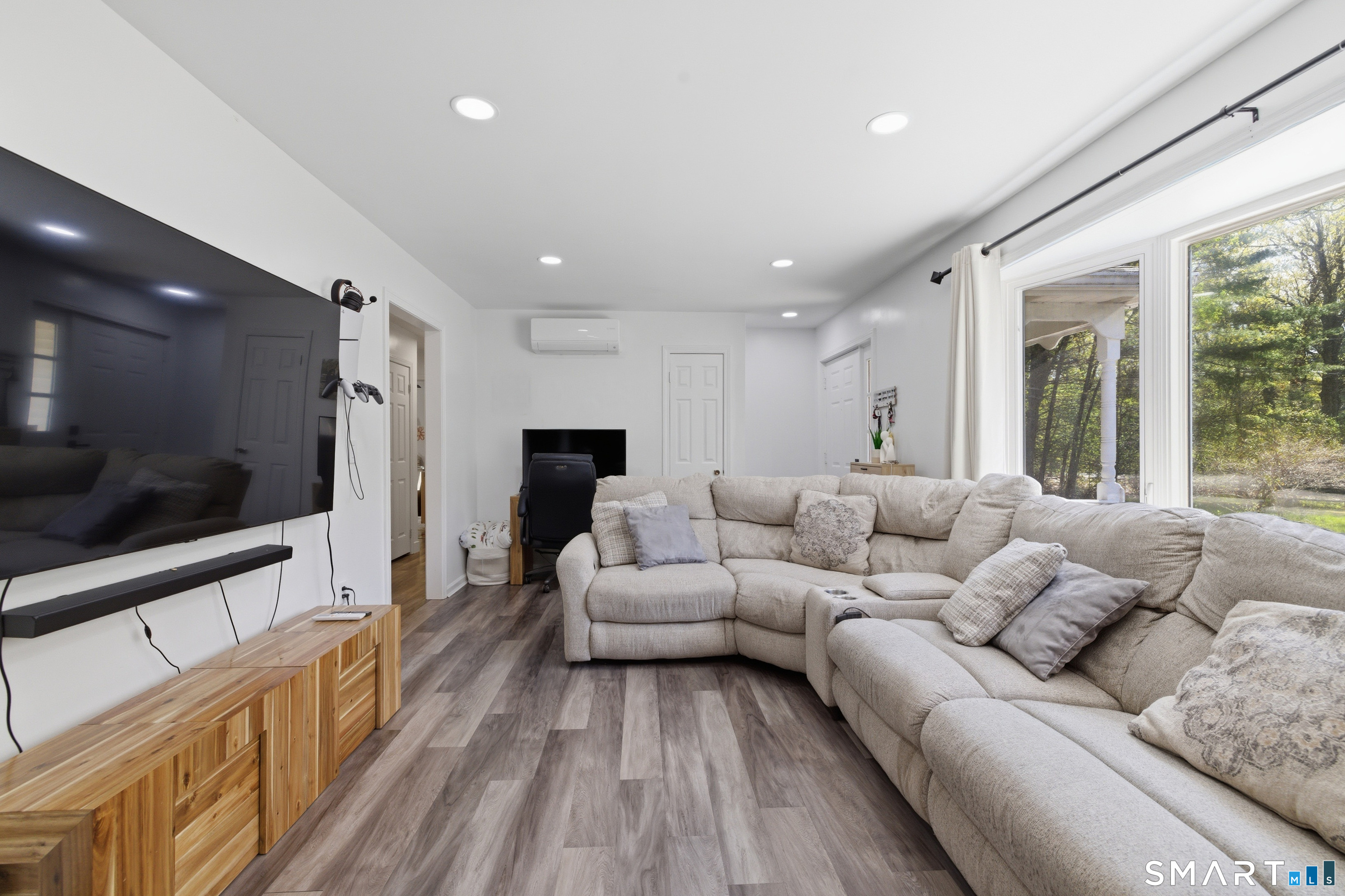 46 Taos Drive Killingly CT 06239