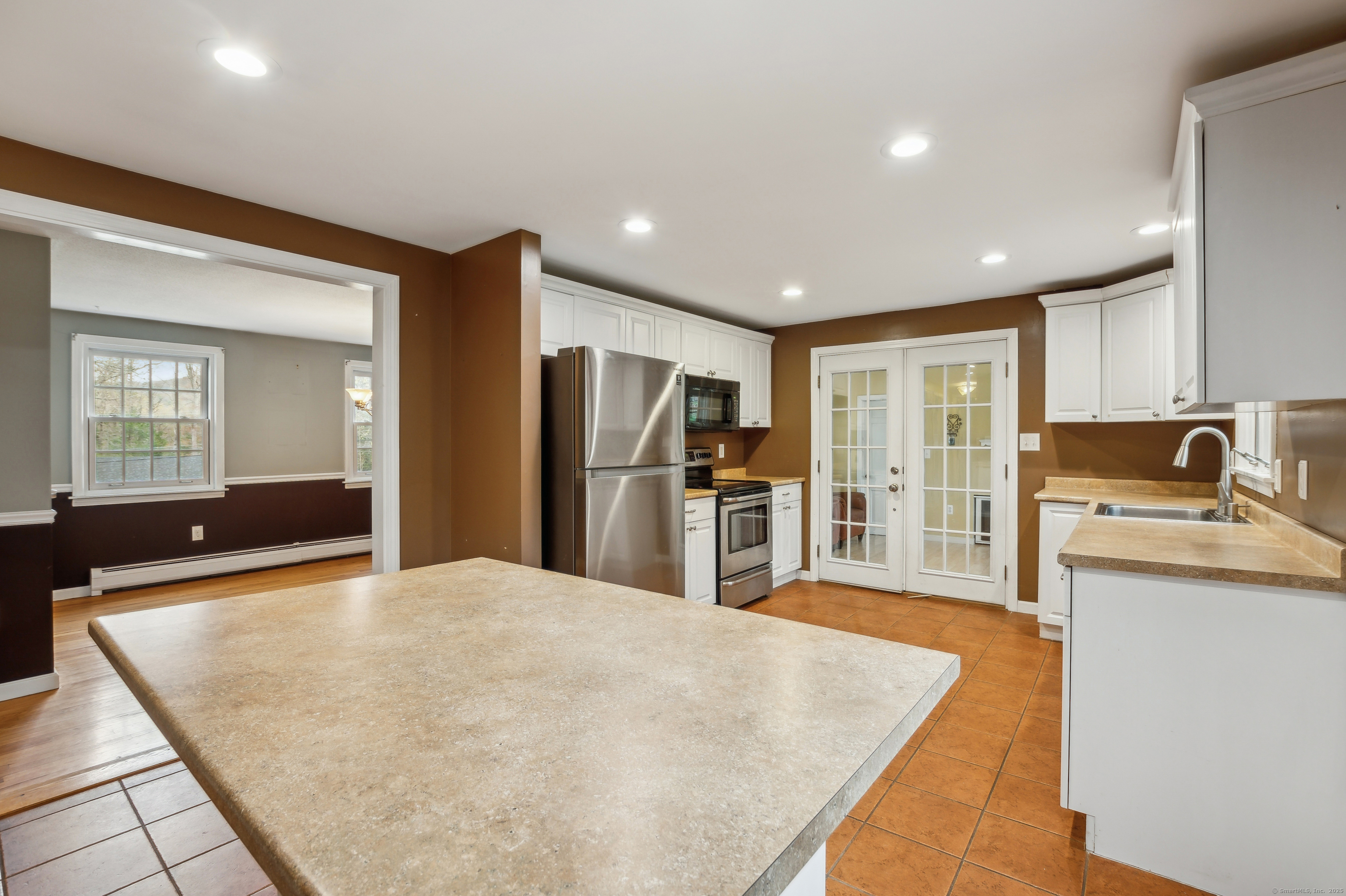 17 Fernwood Lane Somers CT 06071