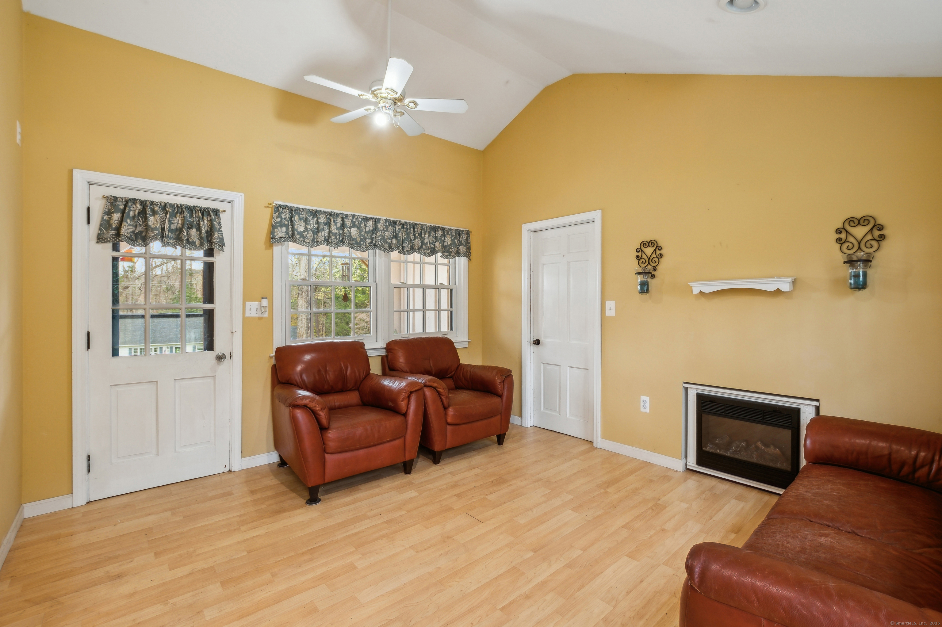 17 Fernwood Lane Somers CT 06071