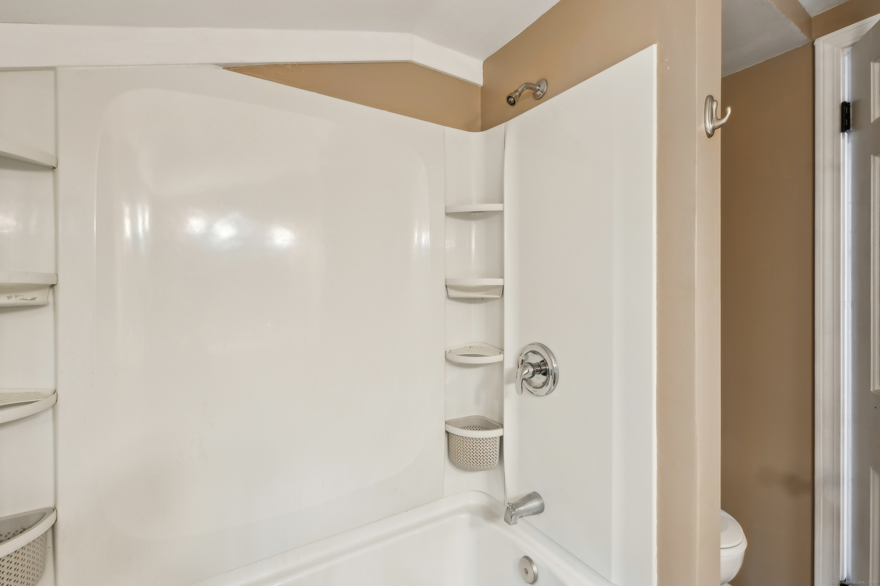 17 Fernwood Lane Somers CT 06071