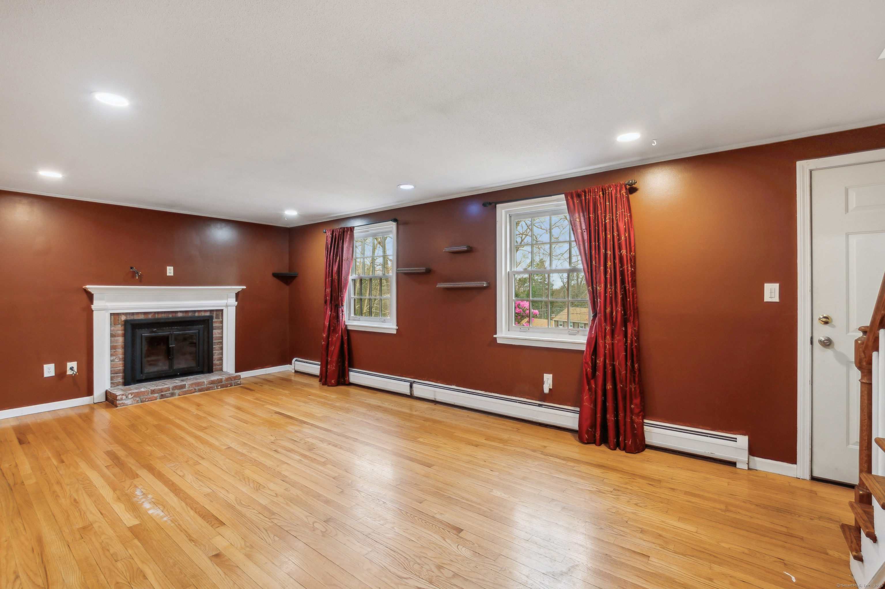 17 Fernwood Lane Somers CT 06071