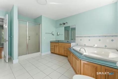 8 Red Brook Lane Ledyard CT 06339