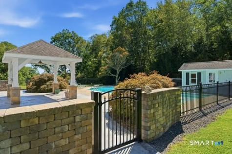 8 Red Brook Lane Ledyard CT 06339