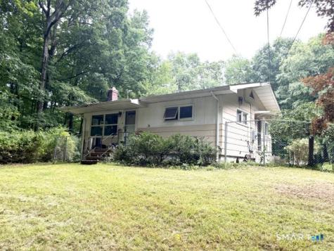 40 Hidden Valley Tolland CT 06084