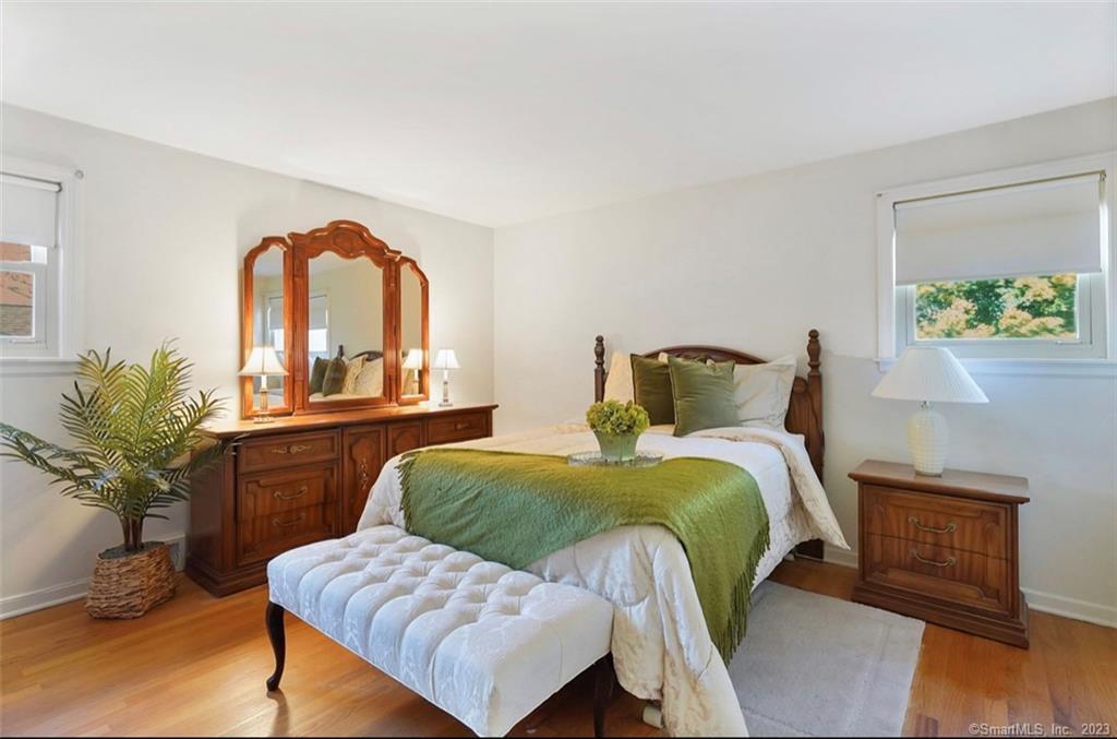 27 Fox Hill Road Wethersfield CT 06109