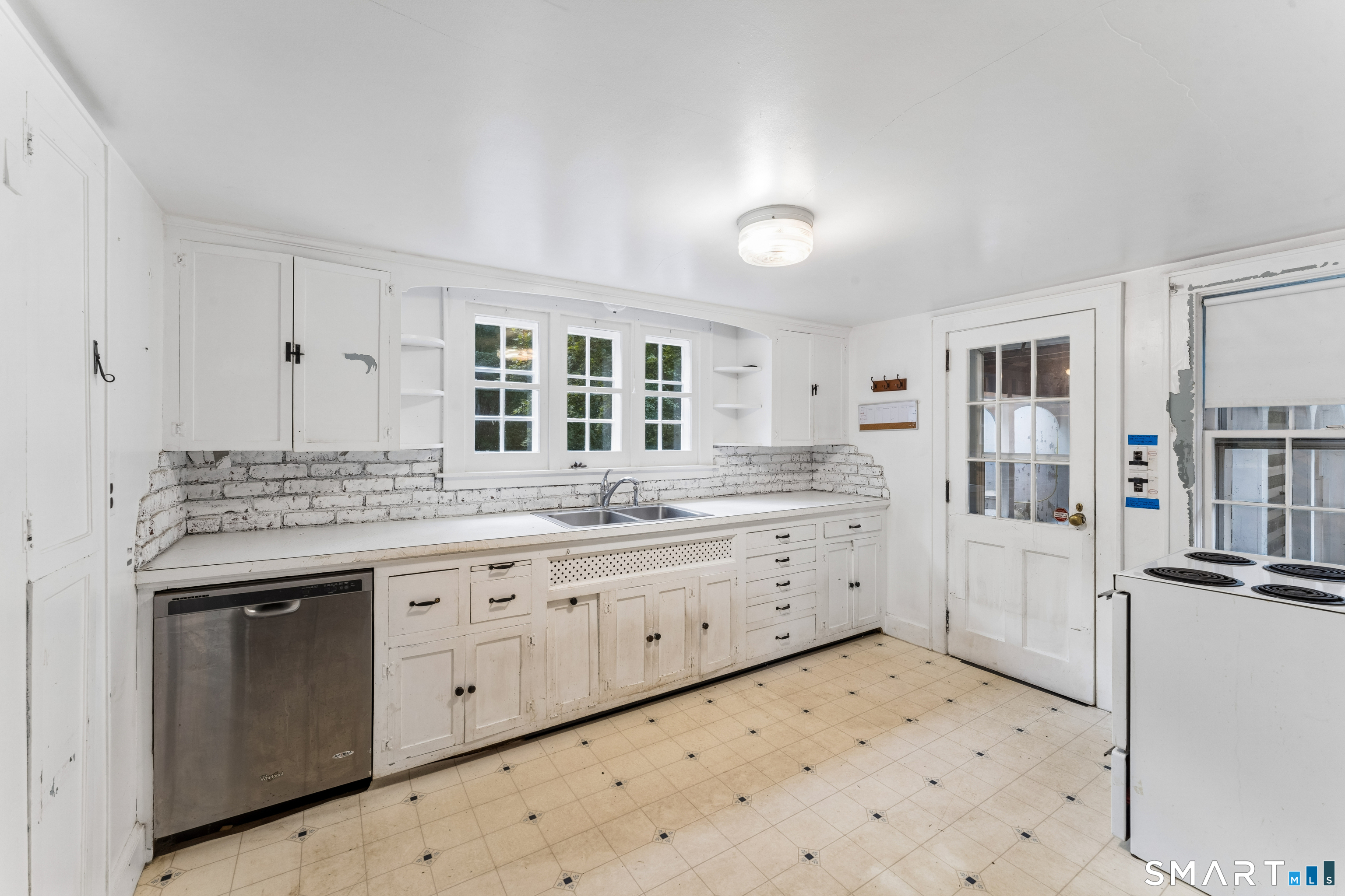 170 South Main Street Newtown CT 06470