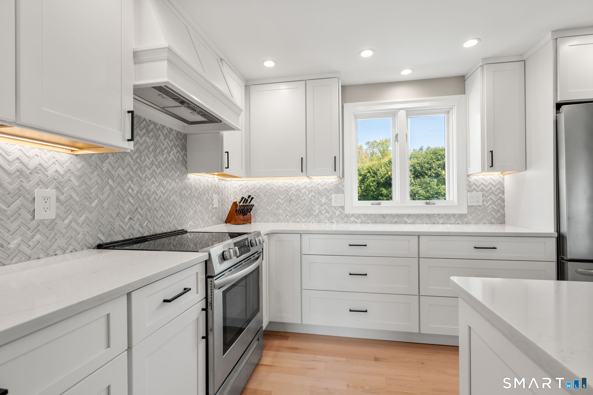 150 Heatherwood Drive South Windsor CT 06074