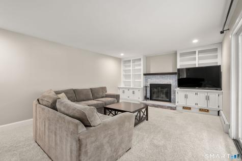 150 Heatherwood Drive South Windsor CT 06074