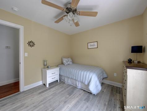 195 Pleasant Street Southington CT 06489