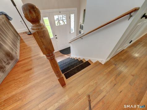 195 Pleasant Street Southington CT 06489