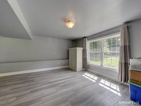 195 Pleasant Street Southington CT 06489