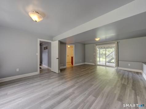 195 Pleasant Street Southington CT 06489