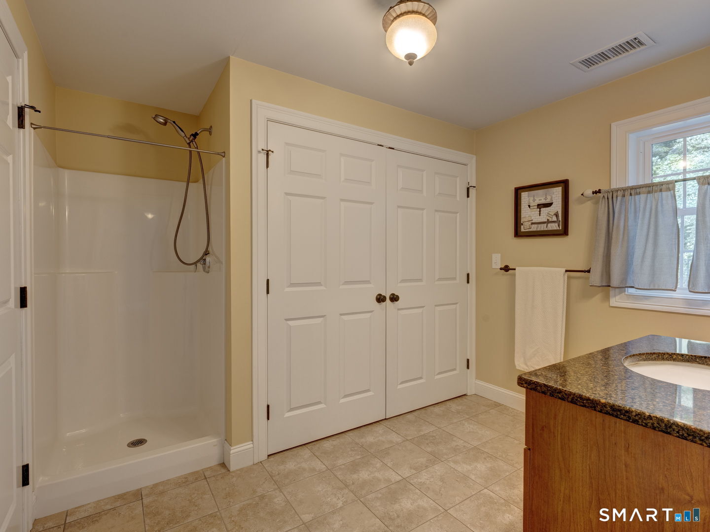 195 Pleasant Street Southington CT 06489