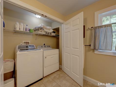 195 Pleasant Street Southington CT 06489