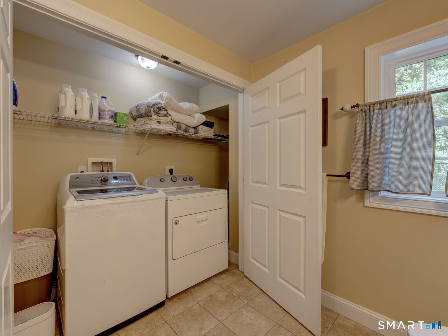 195 Pleasant Street Southington CT 06489