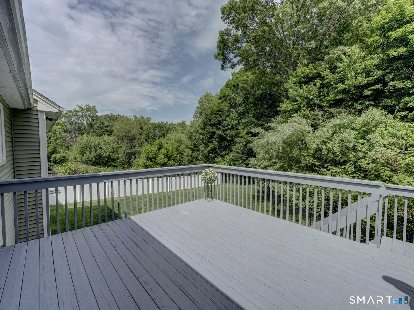 195 Pleasant Street Southington CT 06489