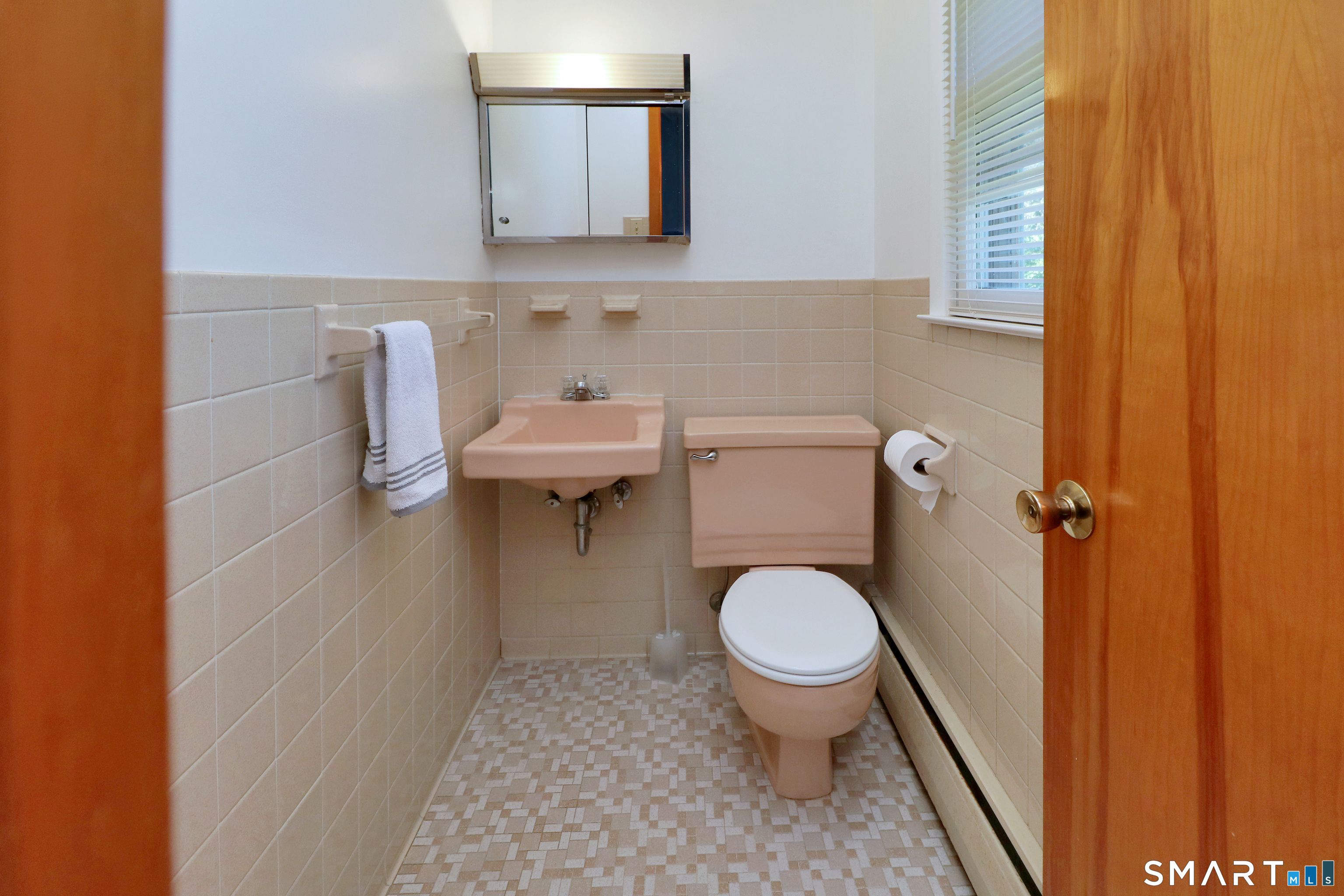 60 Mcleod Place Stratford CT 06614