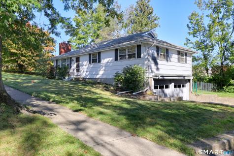60 Mcleod Place Stratford CT 06614