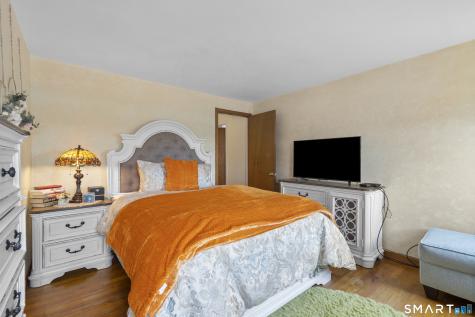 274 Virgo Drive Groton CT 06340