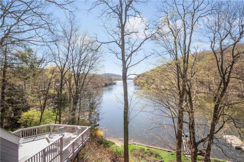 22 Deer Run Trail Sherman CT 06784