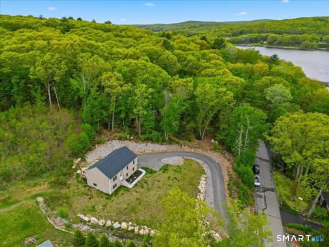21 Tanager Lane Ledyard CT 06335