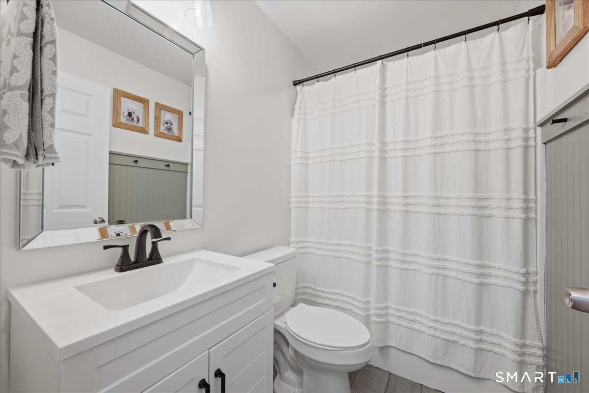 21 Tanager Lane Ledyard CT 06335