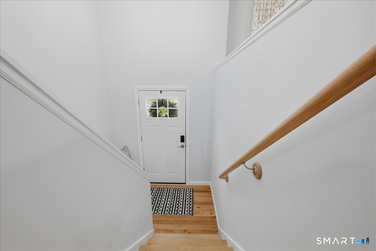 21 Tanager Lane Ledyard CT 06335