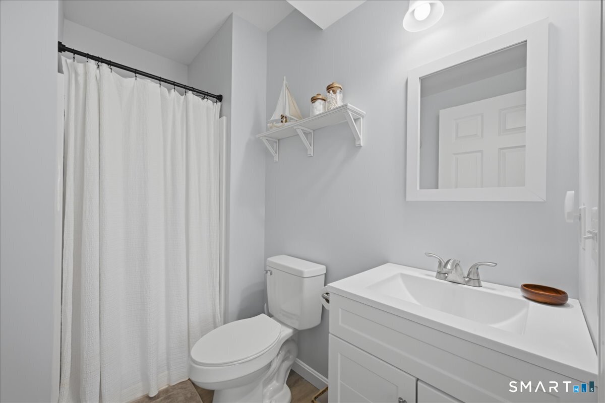 21 Tanager Lane Ledyard CT 06335