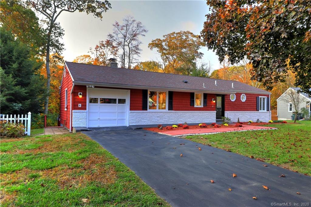 15 Grassland Road Milford CT 06461