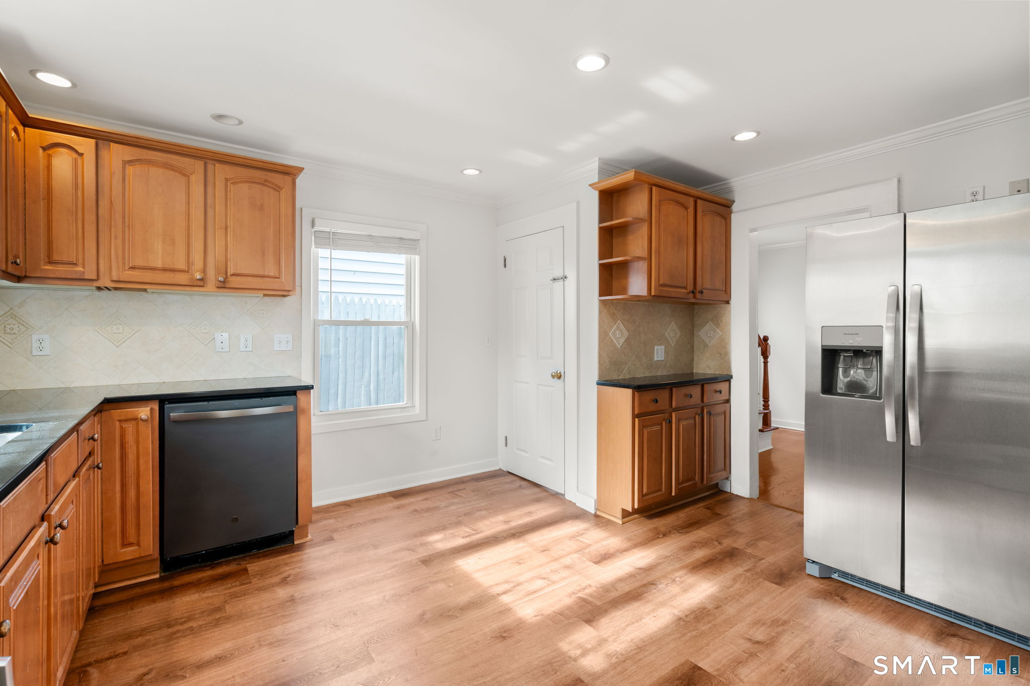 33 New England Avenue Fairfield CT 06824