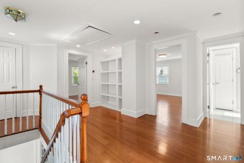 33 New England Avenue Fairfield CT 06824
