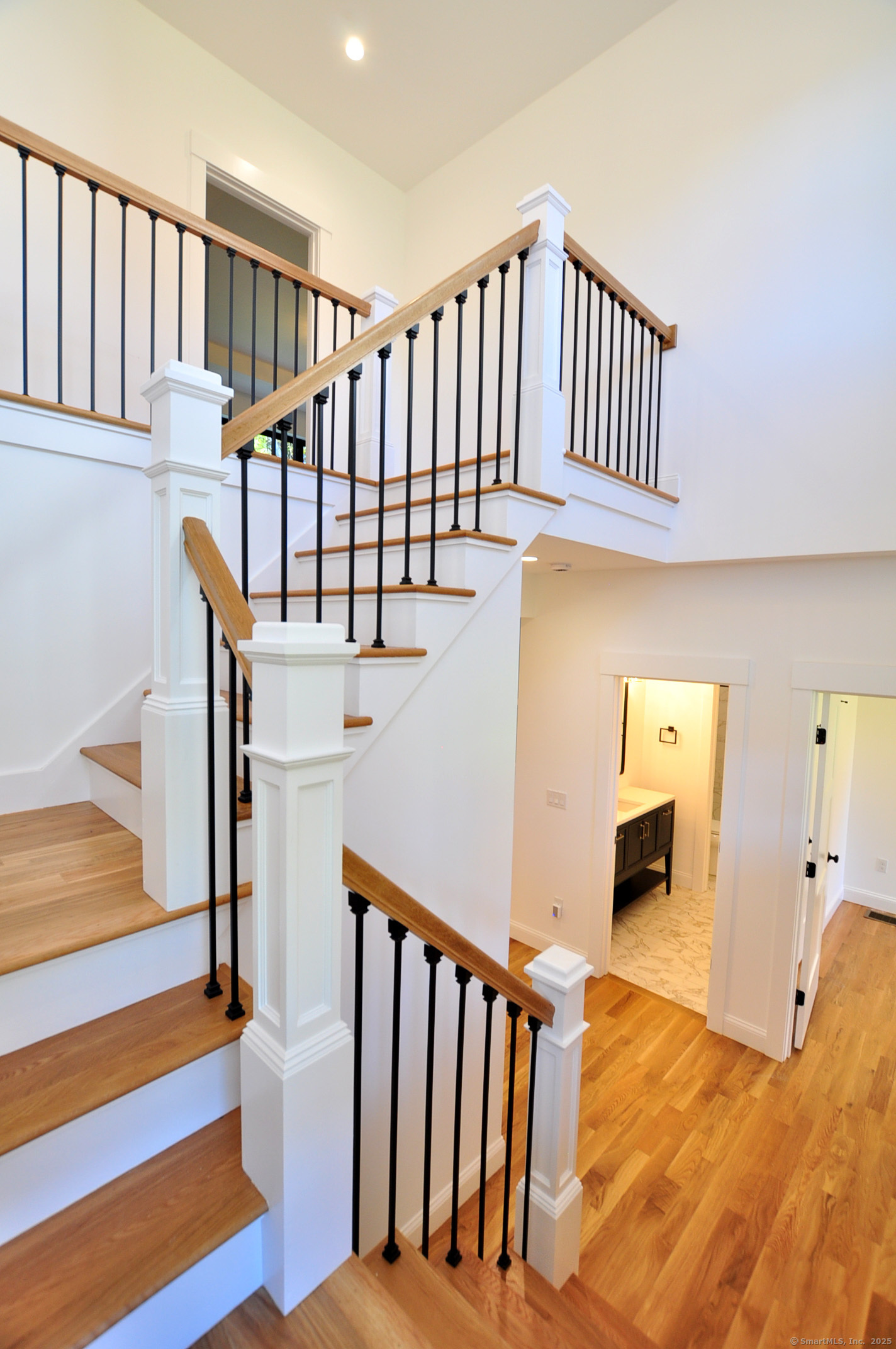152 East Hill Road Canton CT 06019