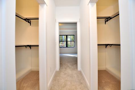 152 East Hill Road Canton CT 06019